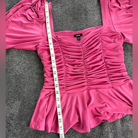 Express Chic Fuchsia Ruched Top - Picture 5 of 5